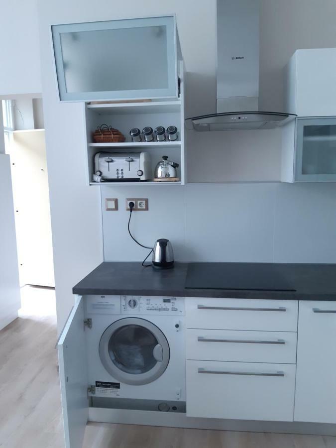 Modern, Quiet & Cozy Apartment In The Middle Of Downtown Near Danube At Fashion Street Budapest Exterior foto