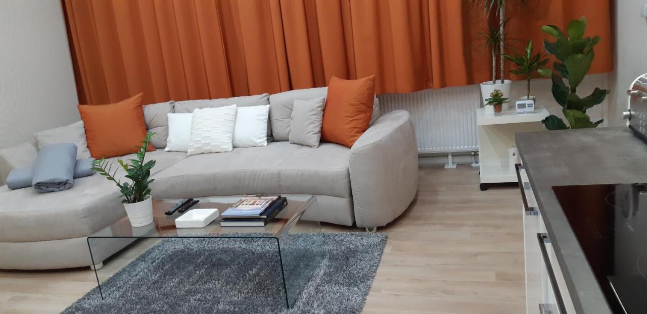 Modern, Quiet & Cozy Apartment In The Middle Of Downtown Near Danube At Fashion Street Budapest Exterior foto