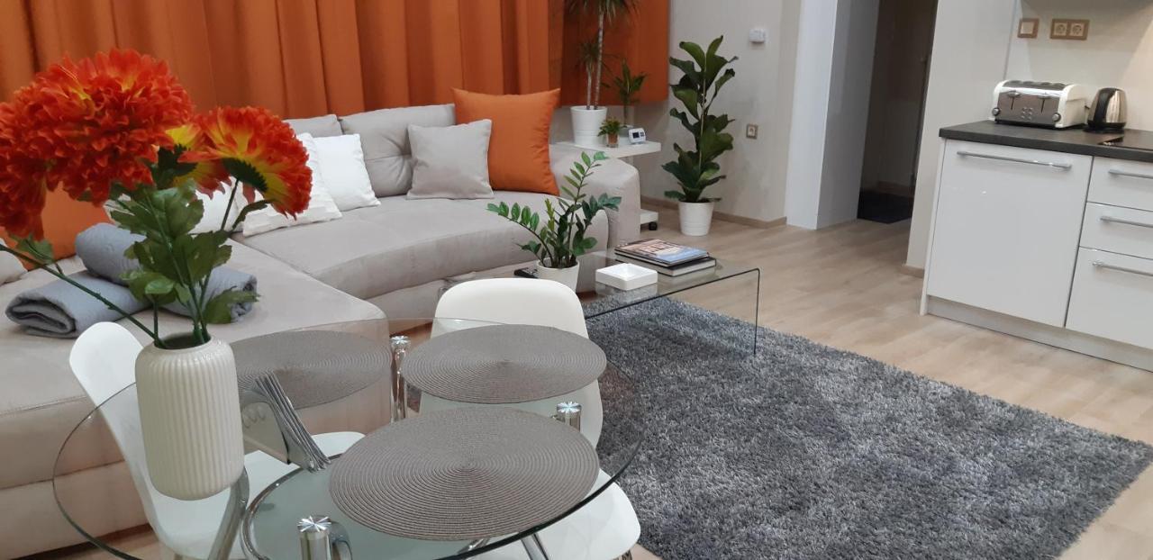 Modern, Quiet & Cozy Apartment In The Middle Of Downtown Near Danube At Fashion Street Budapest Exterior foto